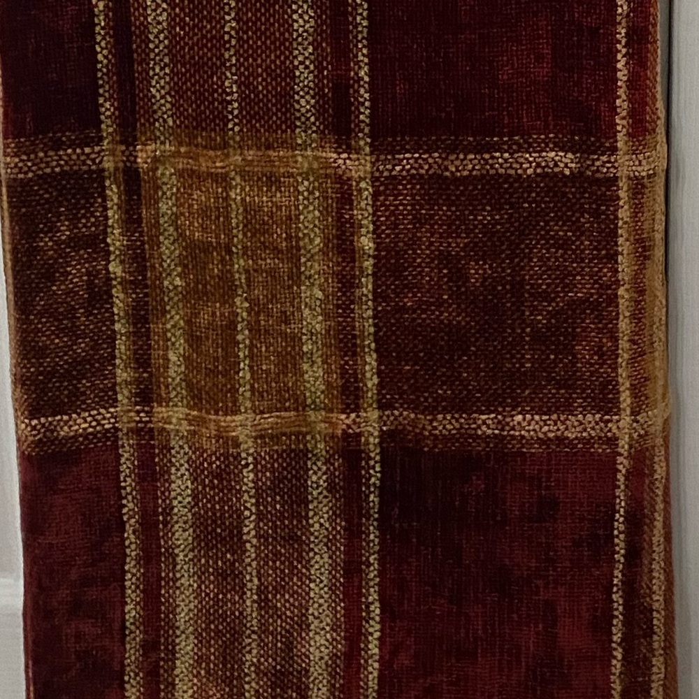 CHURCHHILL WEAVERS Striped Handwoven Chenille Throw Blanket Kentucky Fringe - Picture 3 of 8
